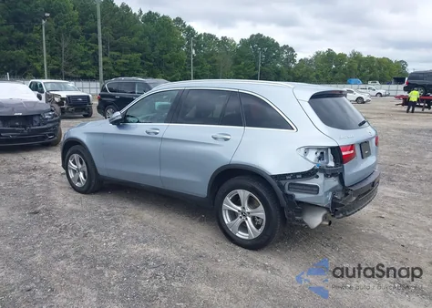 2018 Mercedes-Benz Glc 300 from USA, damaged, VIN WDC0G4JBXJV091831